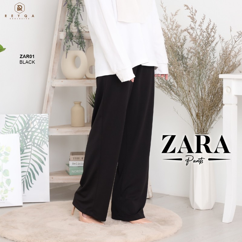 Zara/01 Black